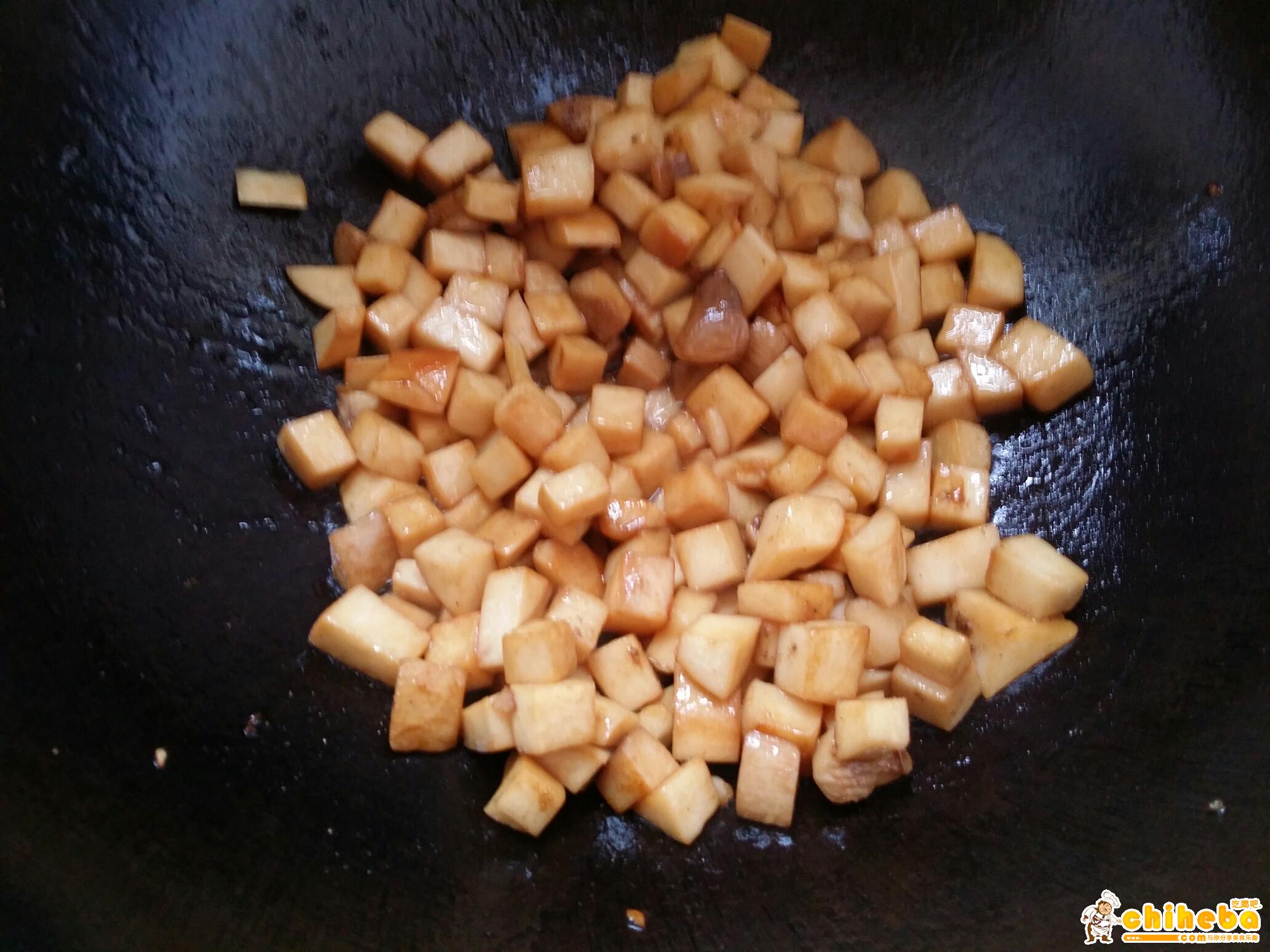 家常菜~杏鲍菇烧牛肉粒的做法 步骤8